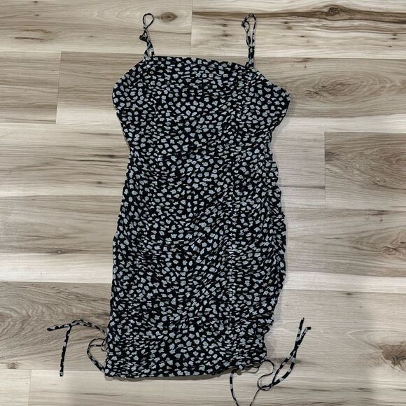 Bar III Black Floral Ruched Mini Dress Women’s Medium - Picture 1 of 4